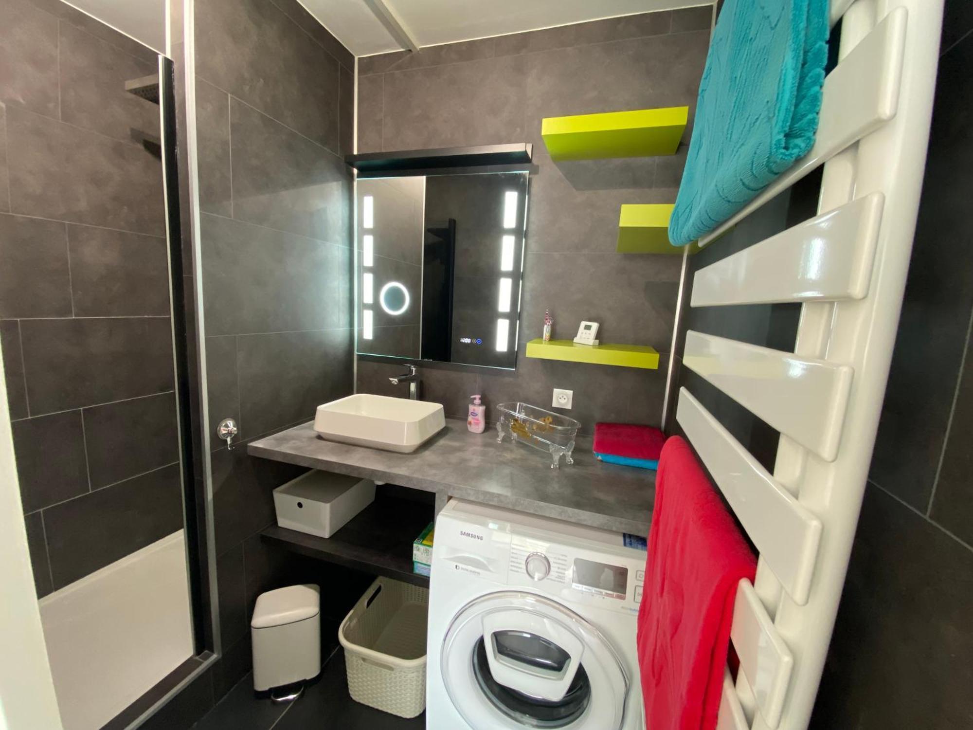 Victoria-T2-41M2-Balcon, Wifi, Linge, Produits, Menage Inclus Apartment แร็งส์ ภายนอก รูปภาพ