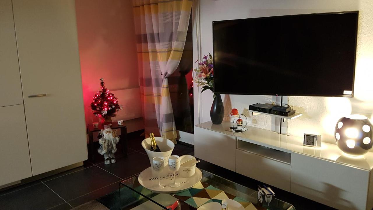 Victoria-T2-41M2-Balcon, Wifi, Linge, Produits, Menage Inclus Apartment แร็งส์ ภายนอก รูปภาพ